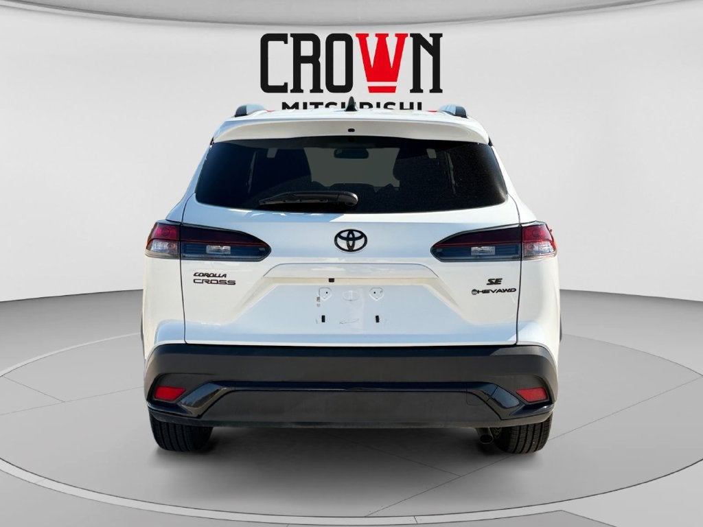 2026 Toyota Corolla Cross Hybrid SE