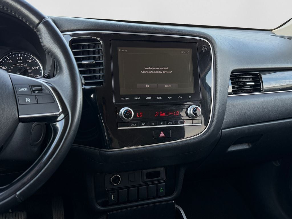 2020 Mitsubishi Outlander SE