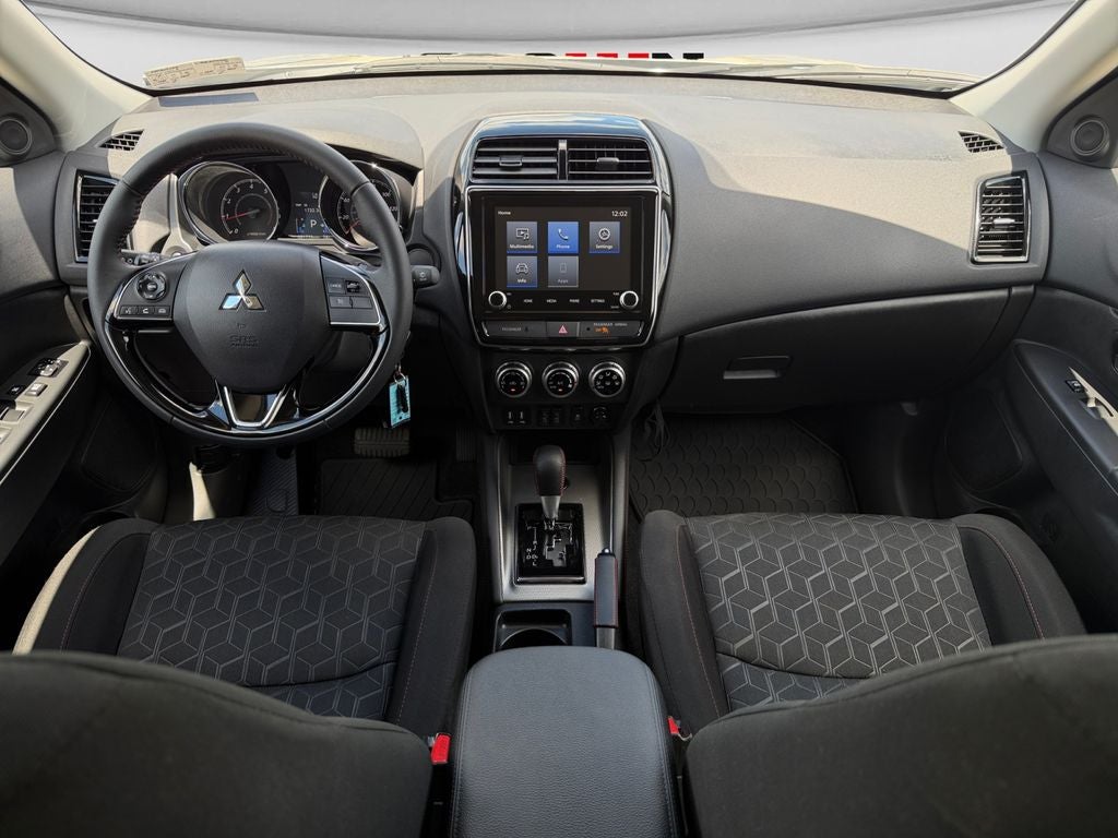 2025 Mitsubishi Outlander Sport 2.0 LE