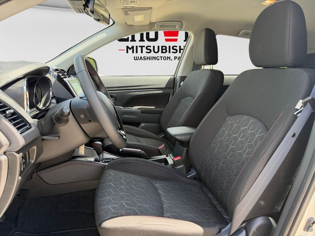 2025 Mitsubishi Outlander Sport 2.0 LE