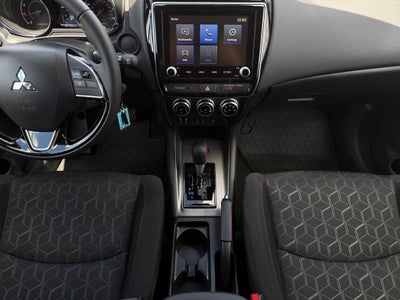2025 Mitsubishi Outlander Sport 2.0 LE