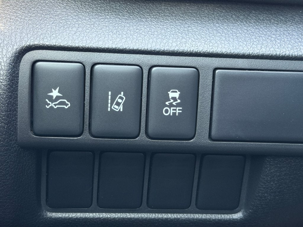2022 Mitsubishi Eclipse Cross SE Tech