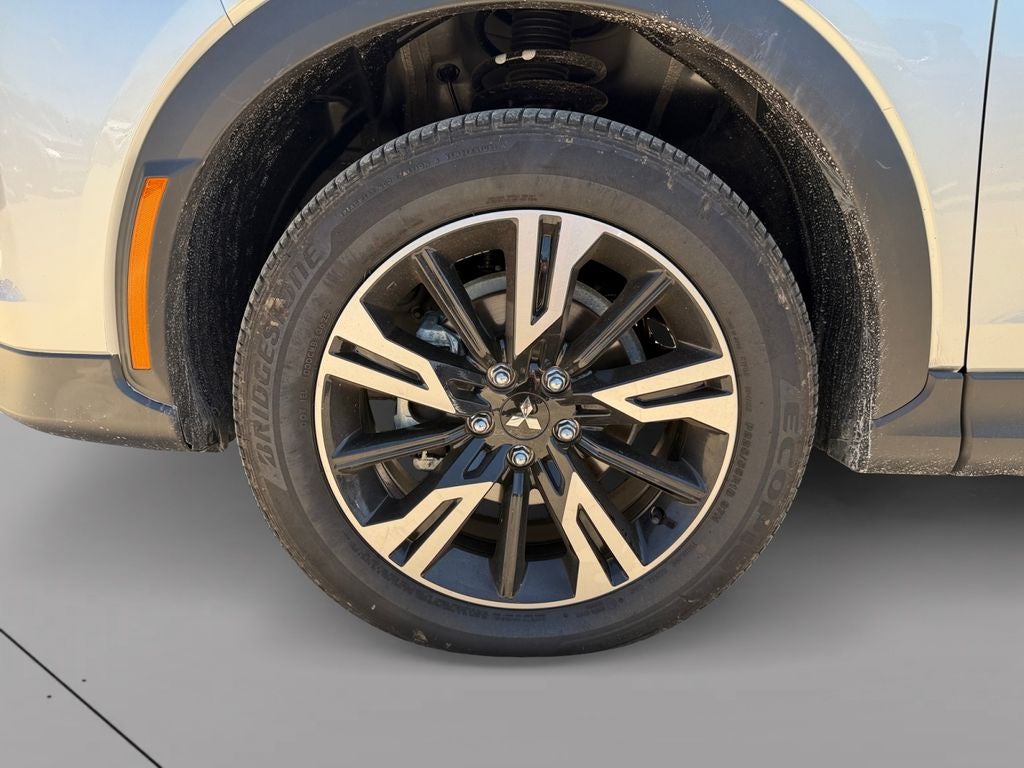 2026 Mitsubishi Eclipse Cross Base