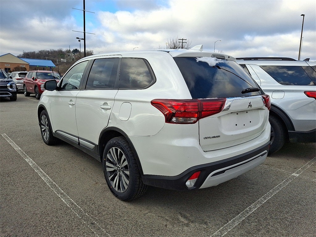 2020 Mitsubishi Outlander ES