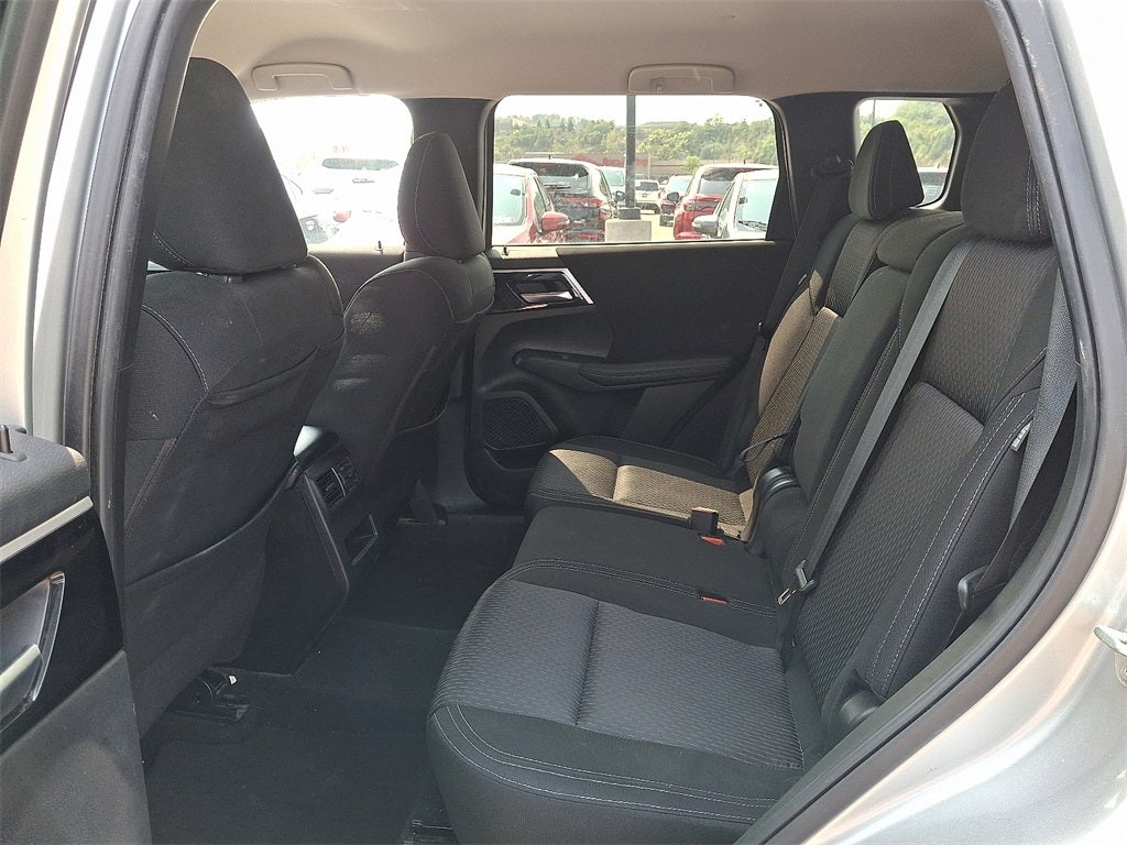 2024 Mitsubishi Outlander ES