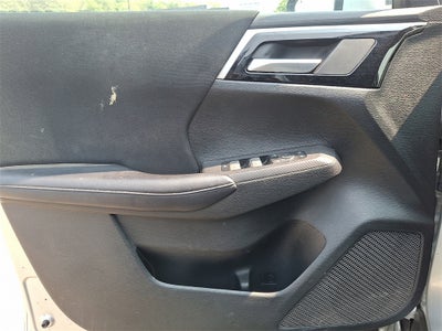 2024 Mitsubishi Outlander ES