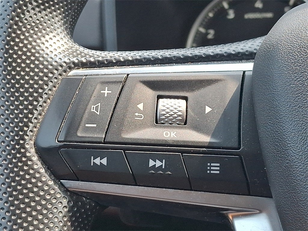 2024 Mitsubishi Outlander ES