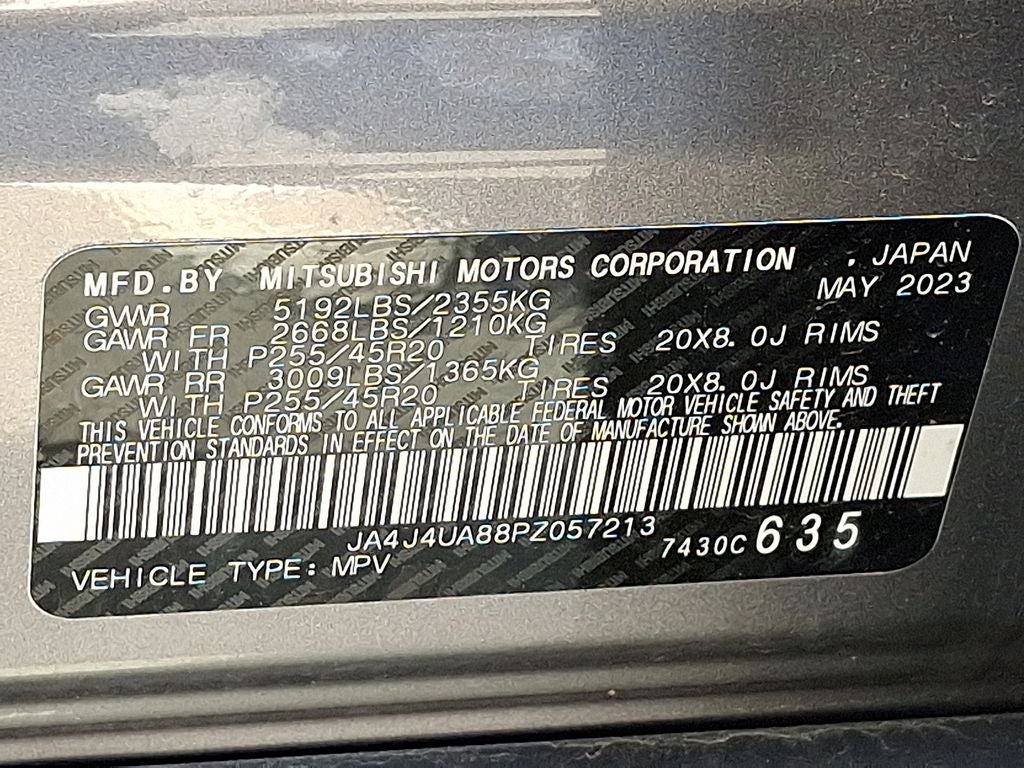 2023 Mitsubishi Outlander SE