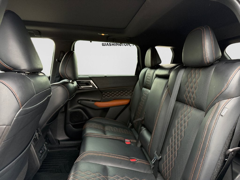 2022 Mitsubishi Outlander SEL