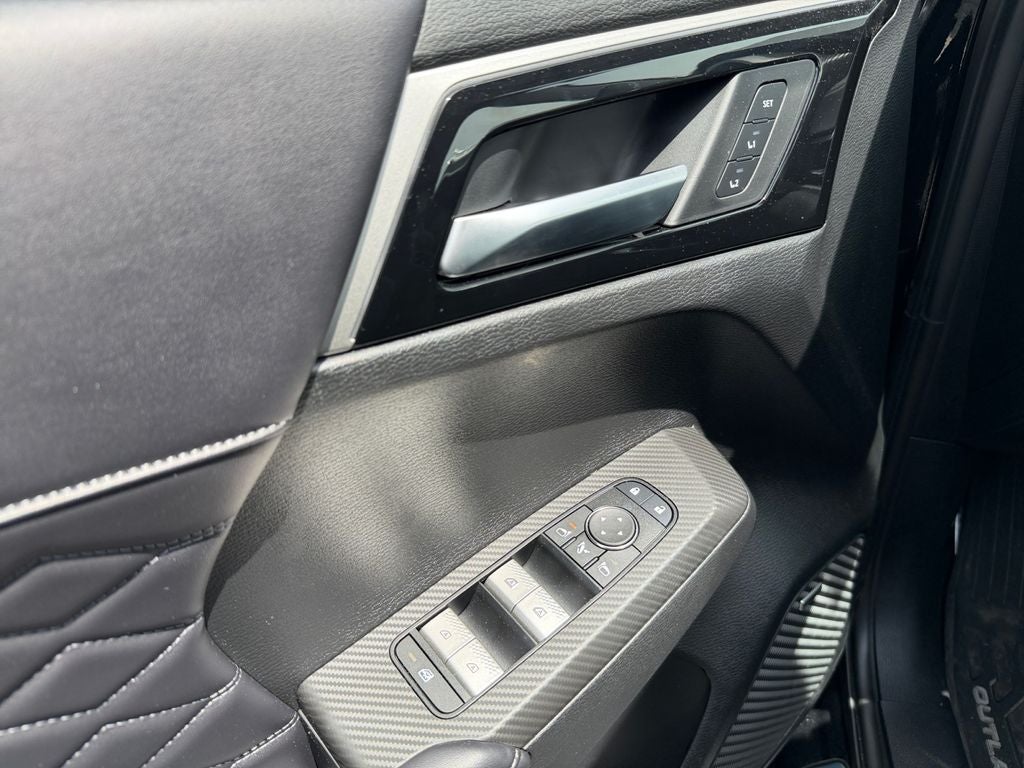 2026 Mitsubishi Outlander SEL