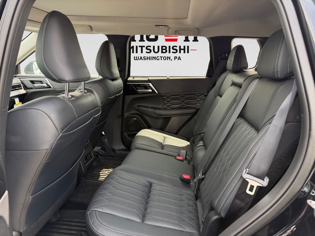 2026 Mitsubishi Outlander SEL