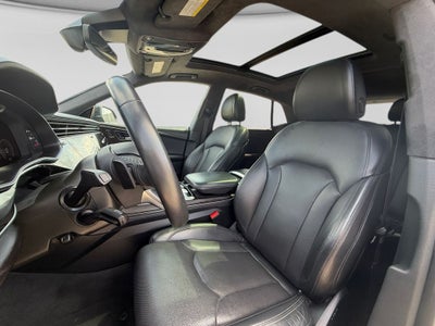 2023 Audi Q8 55 Prestige quattro